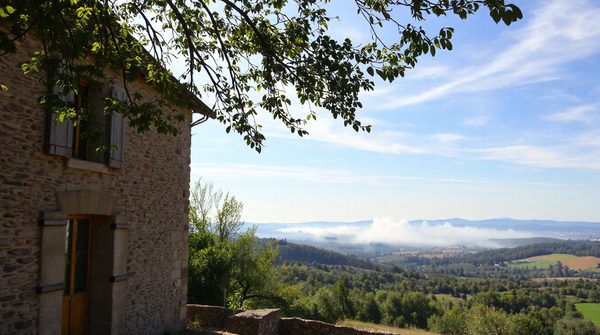 Solutions immobilières dans la région d'allennes-les-marais